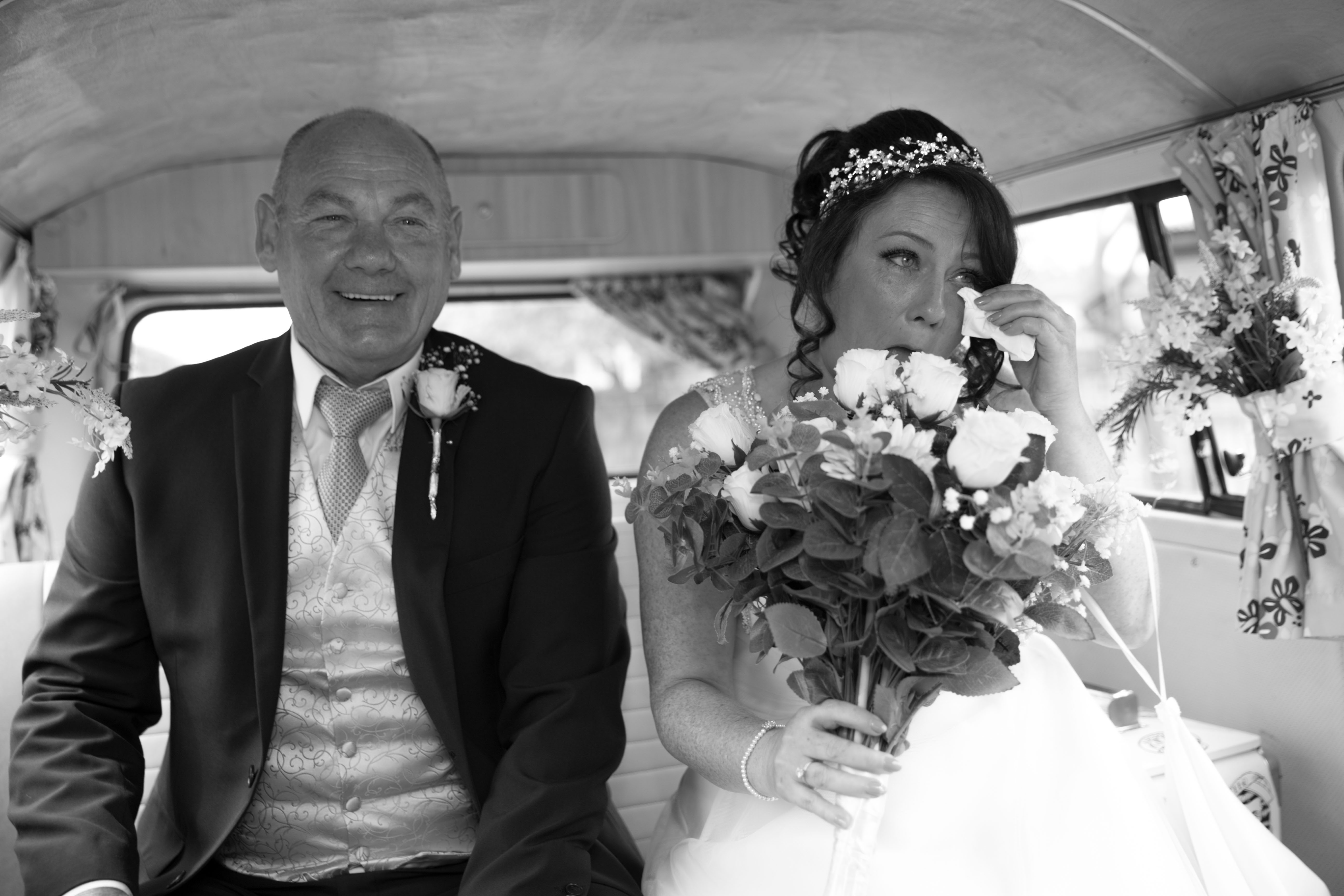 Sheffield Wedding Bride & Groom in car