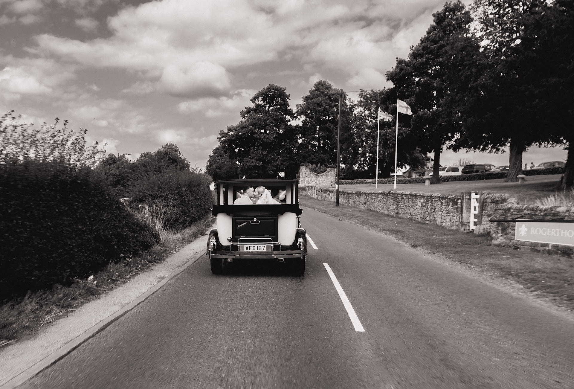 Mr & Mrs Slater in wedding car